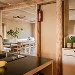 Villa Landhauswolfsruh - Historischer Dreiseitenhof In Brandenburg - Sauna - Familie-freunde-retreat Grosswoltersdorf