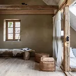 Landhauswolfsruh - Historischer Dreiseitenhof In Brandenburg - Sauna - Familie-freunde-retreat Villa *