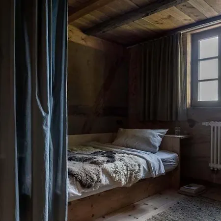 Landhauswolfsruh - Historischer Dreiseitenhof In Brandenburg - Sauna - Familie-freunde-retreat Villa