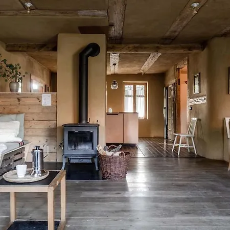 Landhauswolfsruh - Historischer Dreiseitenhof In Brandenburg - Sauna - Familie-freunde-retreat