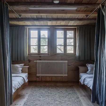 Vila Landhauswolfsruh - Historischer Dreiseitenhof In Brandenburg - Sauna - Familie-freunde-retreat
