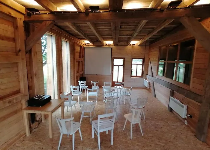 Landhauswolfsruh - Historischer Dreiseitenhof In Brandenburg - Sauna - Familie-freunde-retreat Grosswoltersdorf